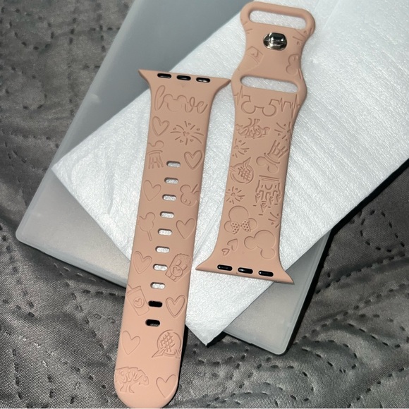 Disney Magical Kingdom Watch Bands 42/44MM - Picture 8 of 16